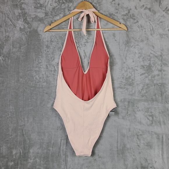 NWT Aerie One Piece Swimsuit Pale Pink Textured Ribbed Halter Neck Size M - Picture 2 of 15